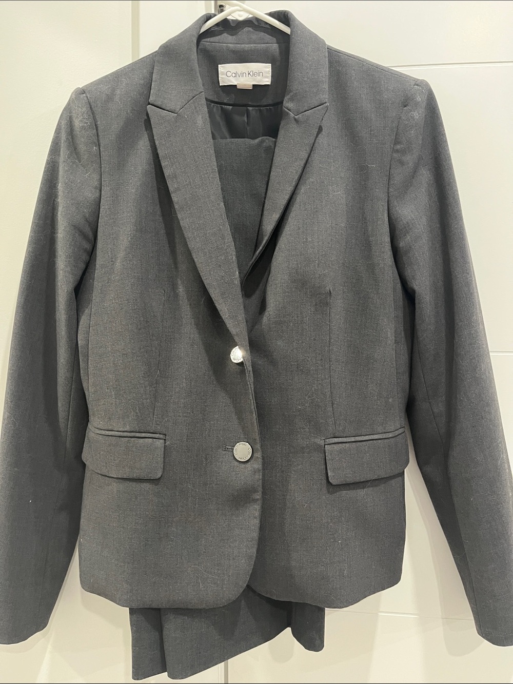 NWOT Calvin Klein Charcoal Gray Women's Suit: Blazer and Dress Pants